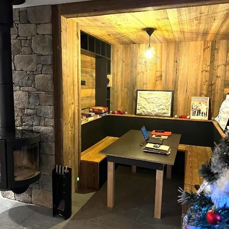 New Chalet With Panoramic Views Chalet Les Deux Alpes
